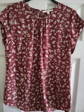 Floral Cap-Sleeve Blouse